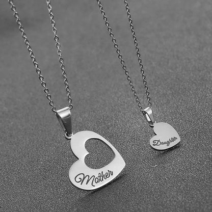 2PCS Gift for Mom Hollow Love Pendant Necklace Family Stainless Steel Accessories Mother Day Set Thanksgiving Jewelry 'Daughter' Les Bijoux Lili